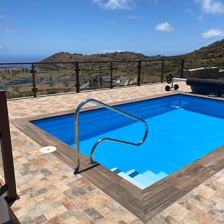 Vivienda Vacacional Casa Lola Тайбике Экстерьер фото