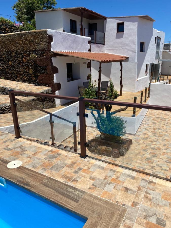 Vivienda Vacacional Casa Lola Тайбике Экстерьер фото